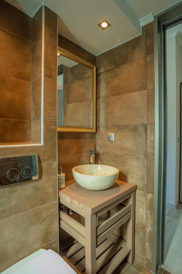 Apollonian Luxury Apartments 瓦西利基 外观 照片