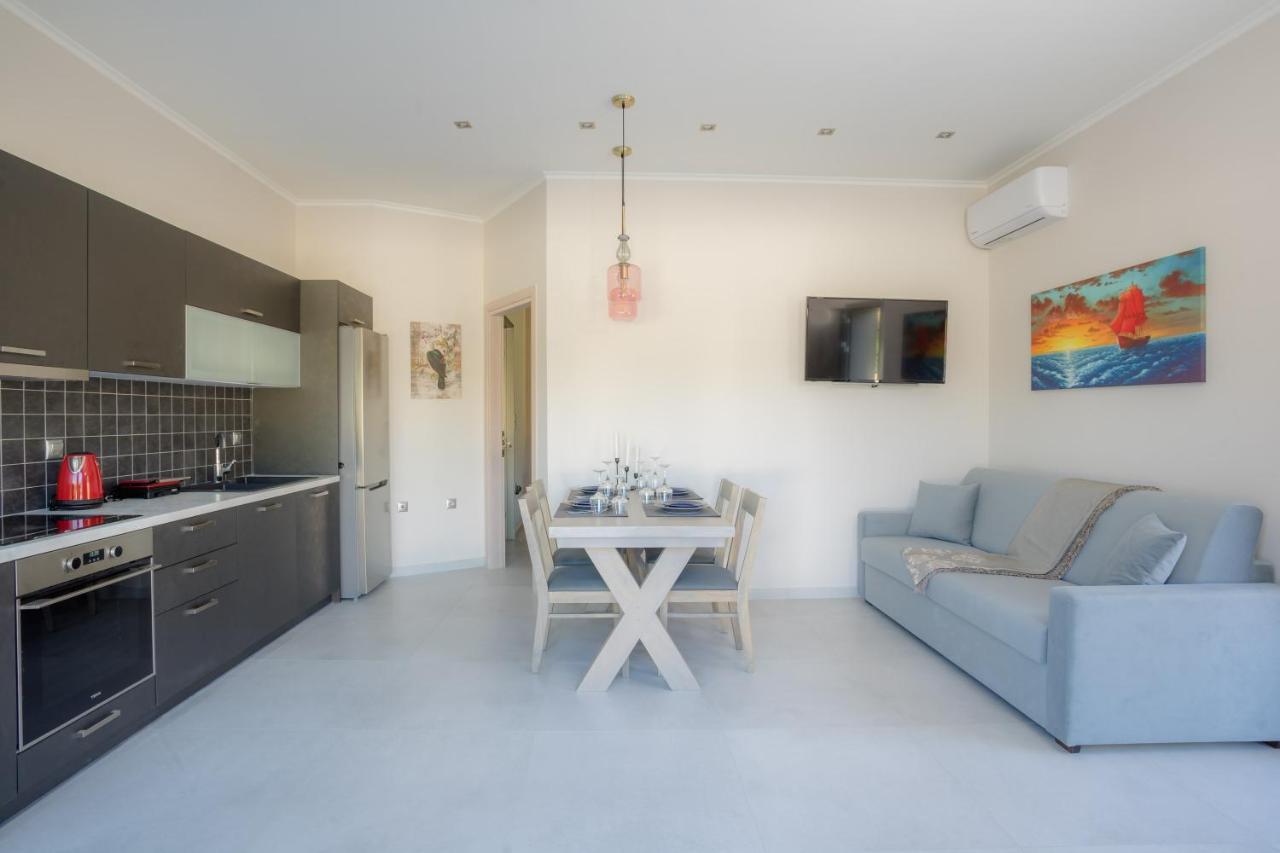 Apollonian Luxury Apartments 瓦西利基 外观 照片